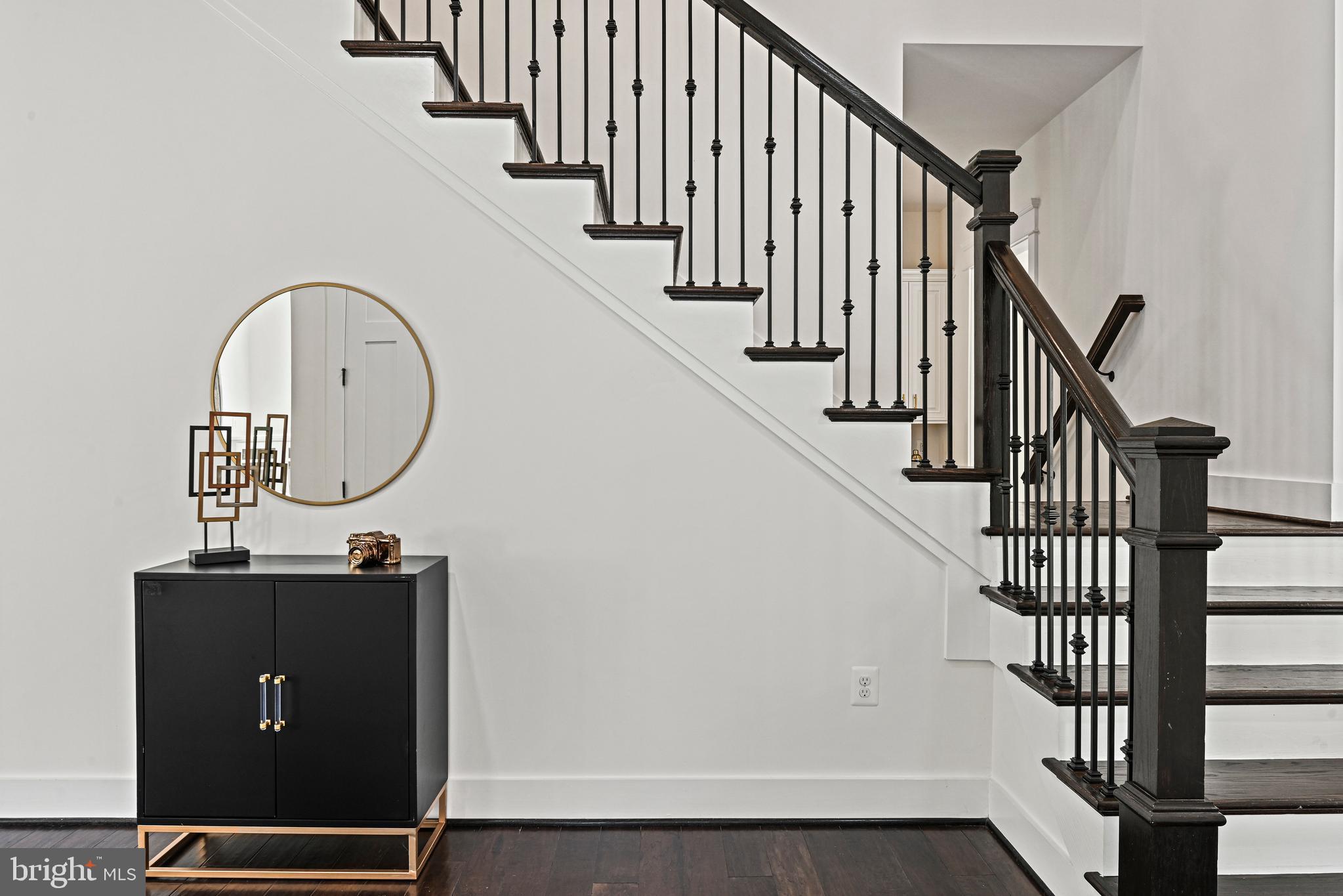 363 Court House Road Southwest Vienna, VA 22180 - Photo 12 of 64