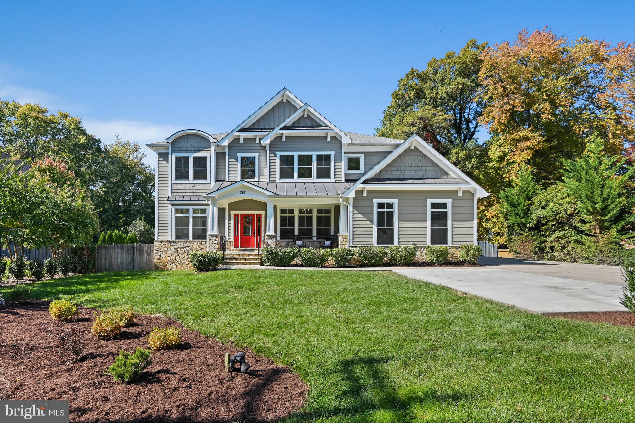 363 Court House Road Southwest Vienna, VA 22180 - Photo 2 of 64