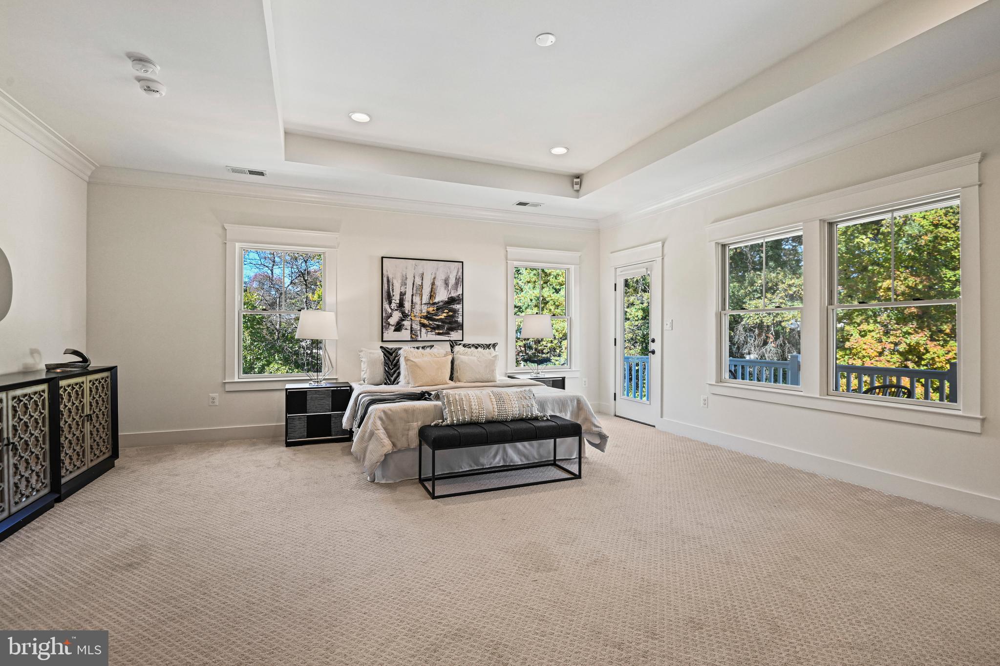 363 Court House Road Southwest Vienna, VA 22180 - Photo 27 of 64 Primary Suite