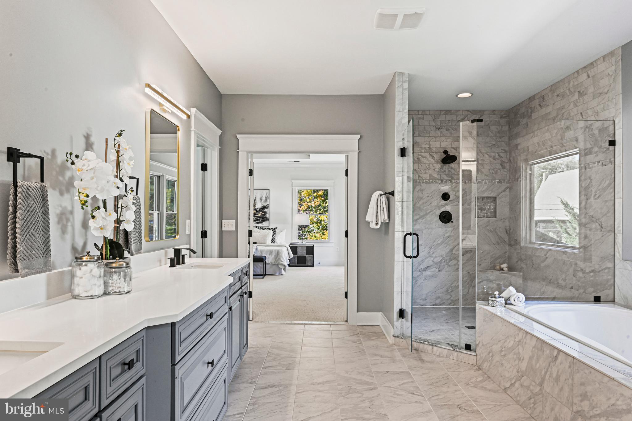 363 Court House Road Southwest Vienna, VA 22180 - Photo 30 of 64 Primary Bath