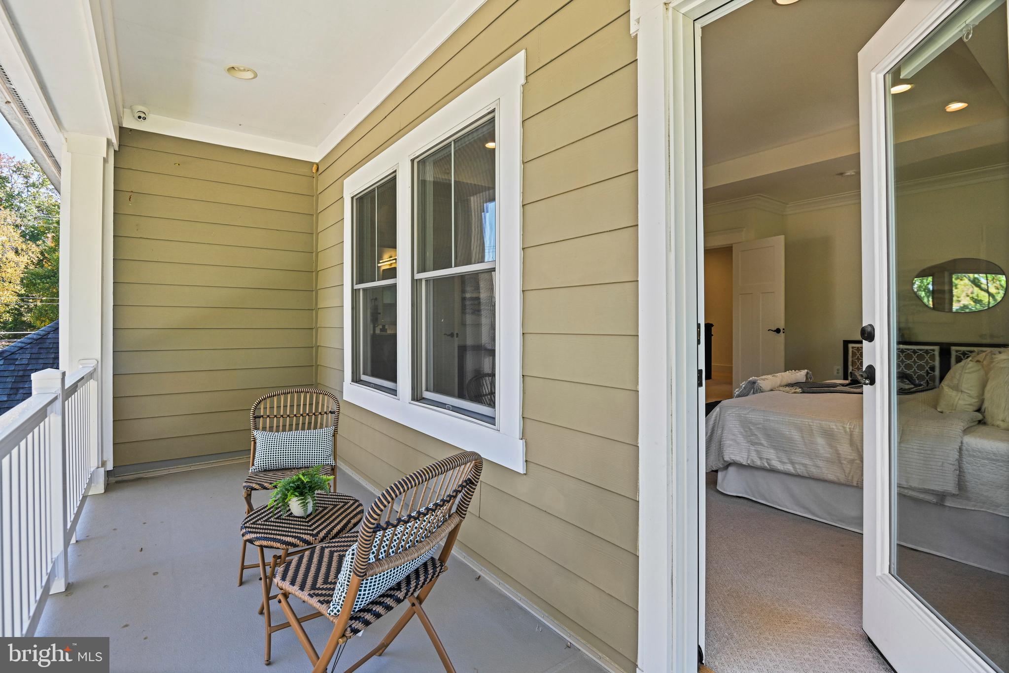 363 Court House Road Southwest Vienna, VA 22180 - Photo 36 of 64 Private Primary Suite Terrace