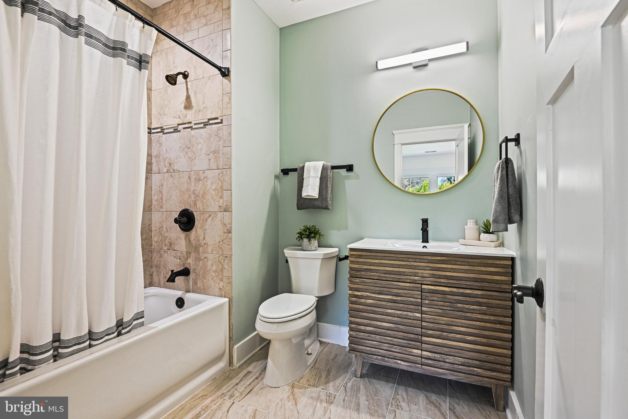 363 Court House Road Southwest Vienna, VA 22180 - Photo 40 of 64