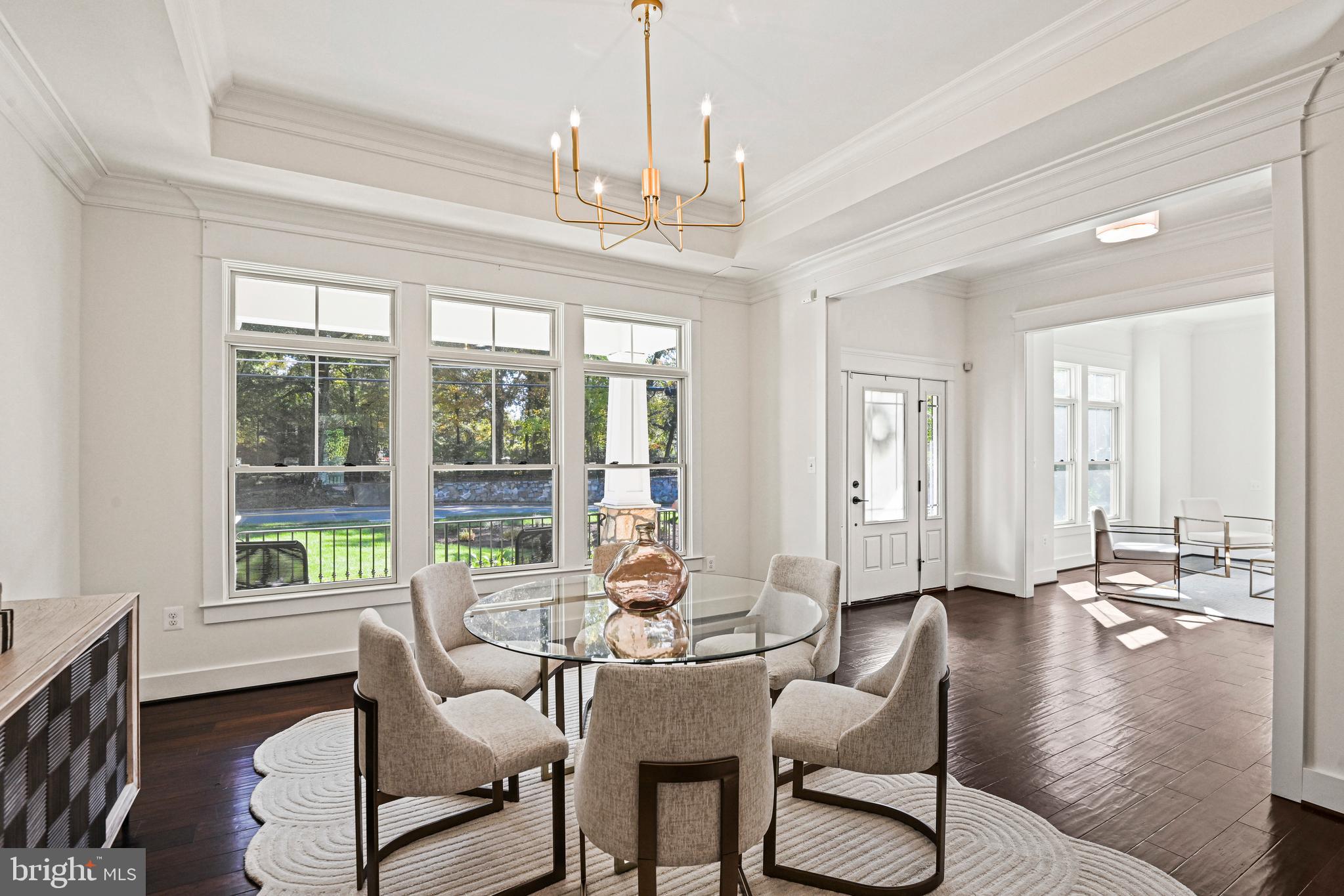 363 Court House Road Southwest Vienna, VA 22180 - Photo 5 of 64 Formal Dining Room