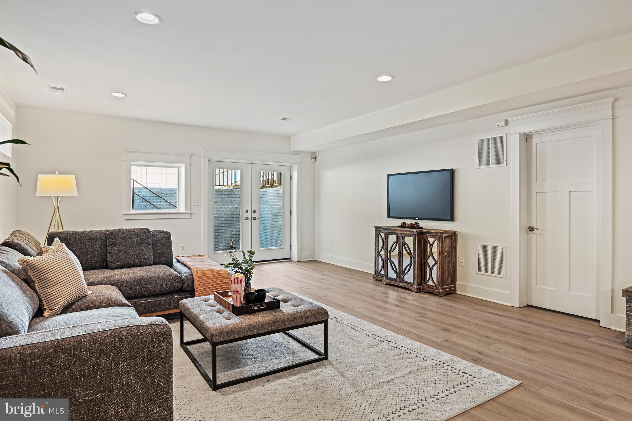 363 Court House Road Southwest Vienna, VA 22180 - Photo 53 of 64