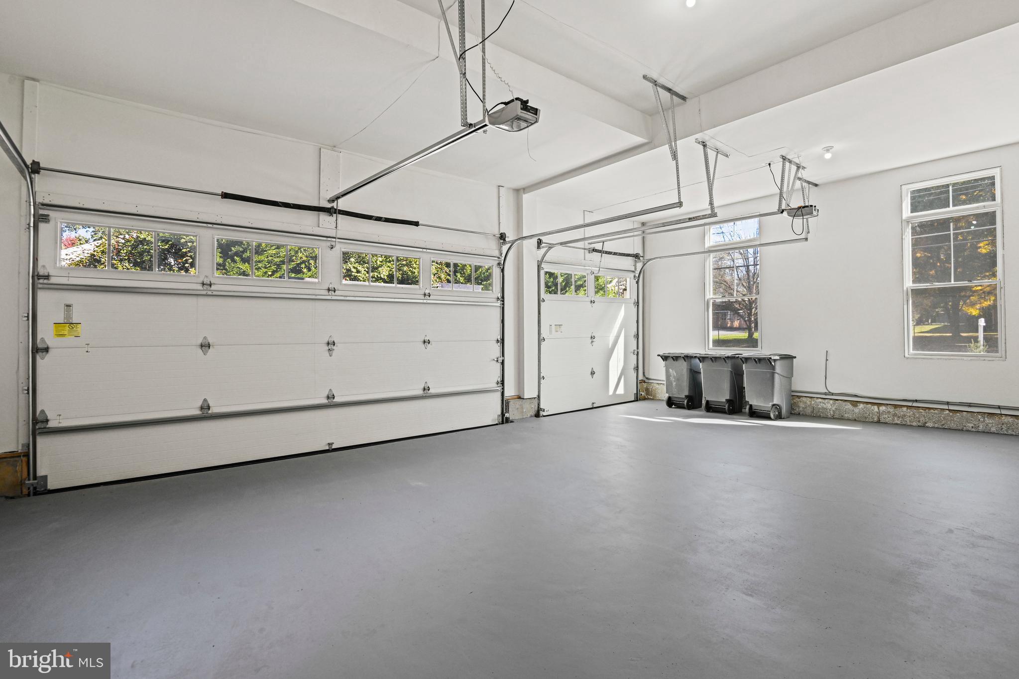 363 Court House Road Southwest Vienna, VA 22180 - Photo 55 of 64 Three car garage