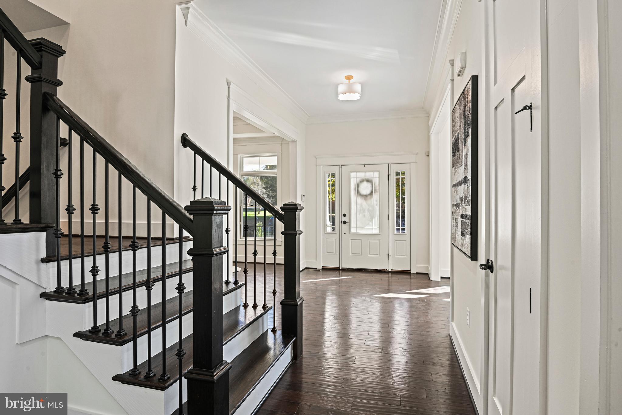 363 Court House Road Southwest Vienna, VA 22180 - Photo 9 of 64