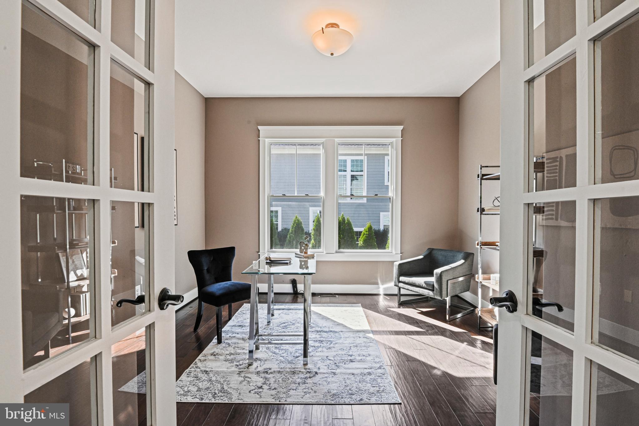 363 Court House Road Southwest Vienna, VA 22180 - Photo 10 of 64 Study