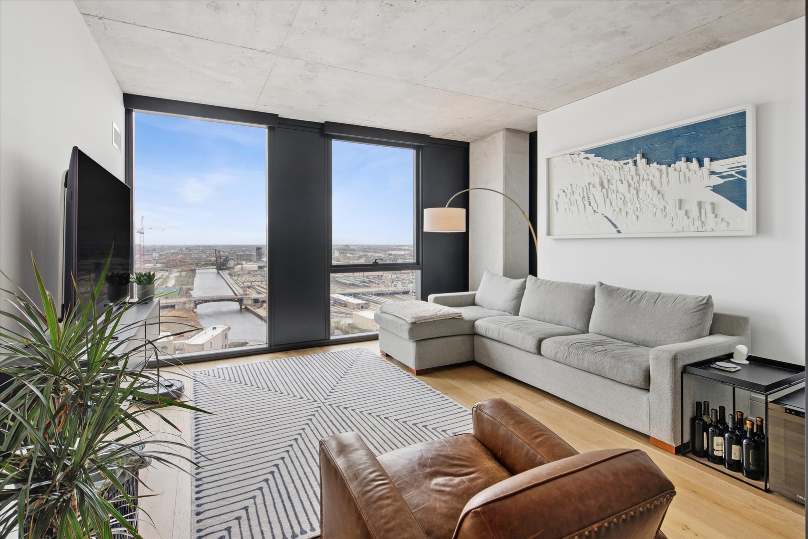 234 West Polk Street, Unit 2607 Chicago, IL 60607 - Photo 3 of 25