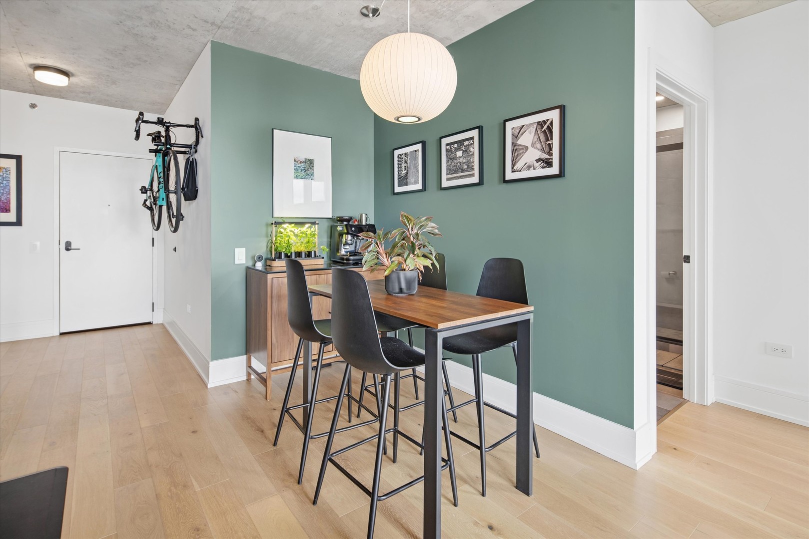 234 West Polk Street, Unit 2607 Chicago, IL 60607 - Photo 9 of 25