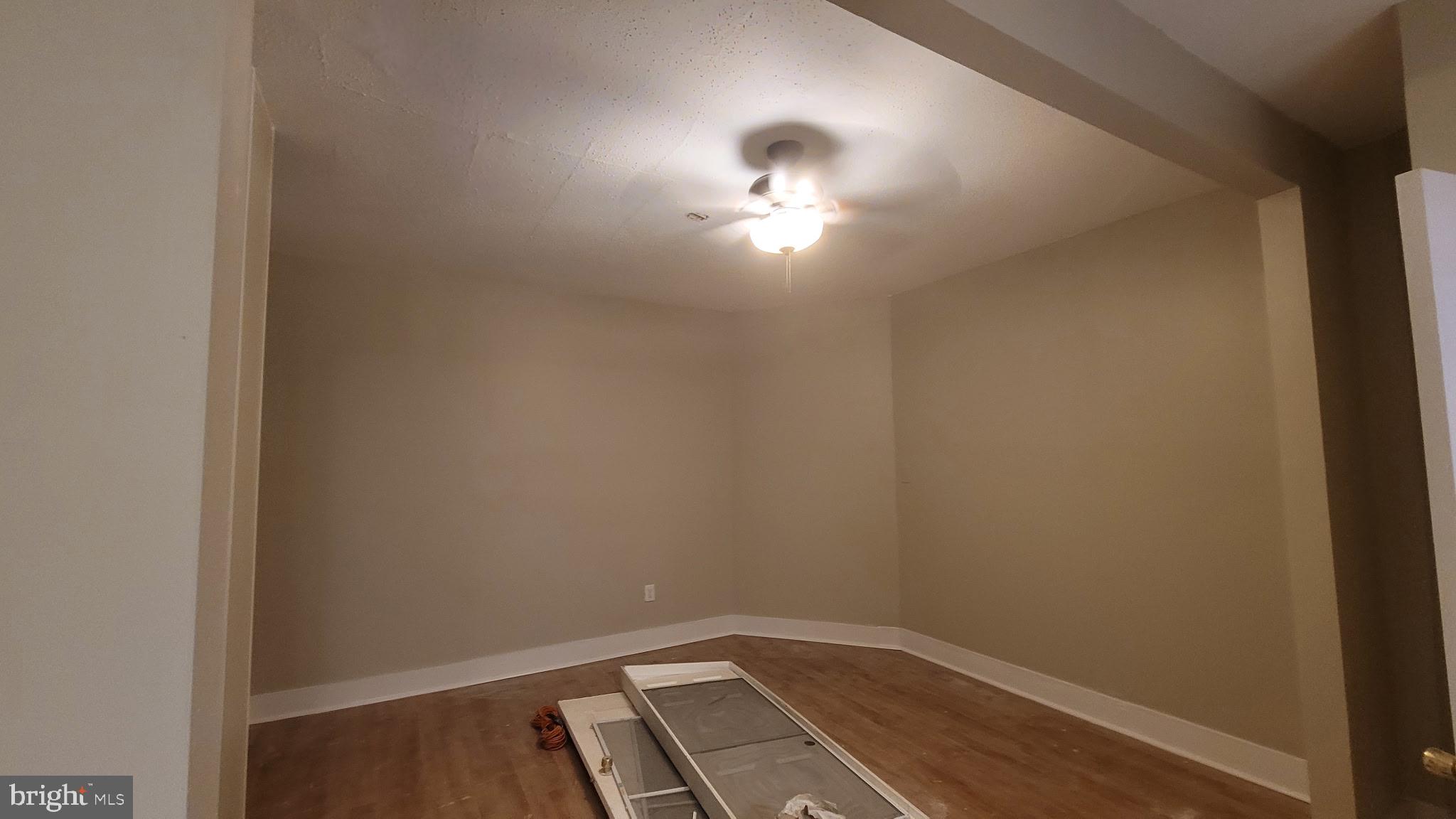 301 Spring Street Trenton, NJ 08618 - Photo 7 of 22