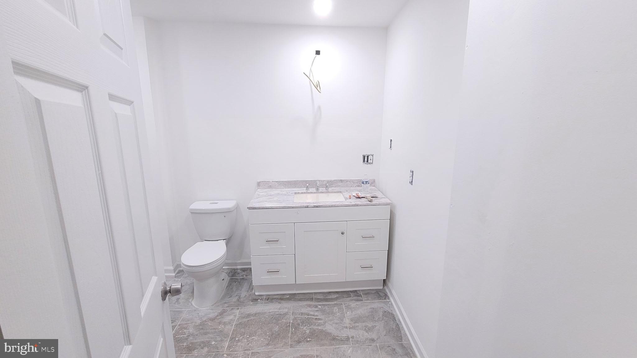 301 Spring Street Trenton, NJ 08618 - Photo 10 of 22