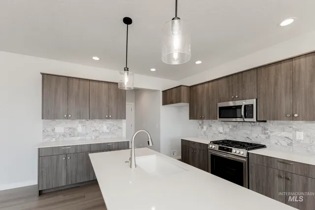 $739,990 | 5408 West Yarnell Street, Eagle, ID 83616