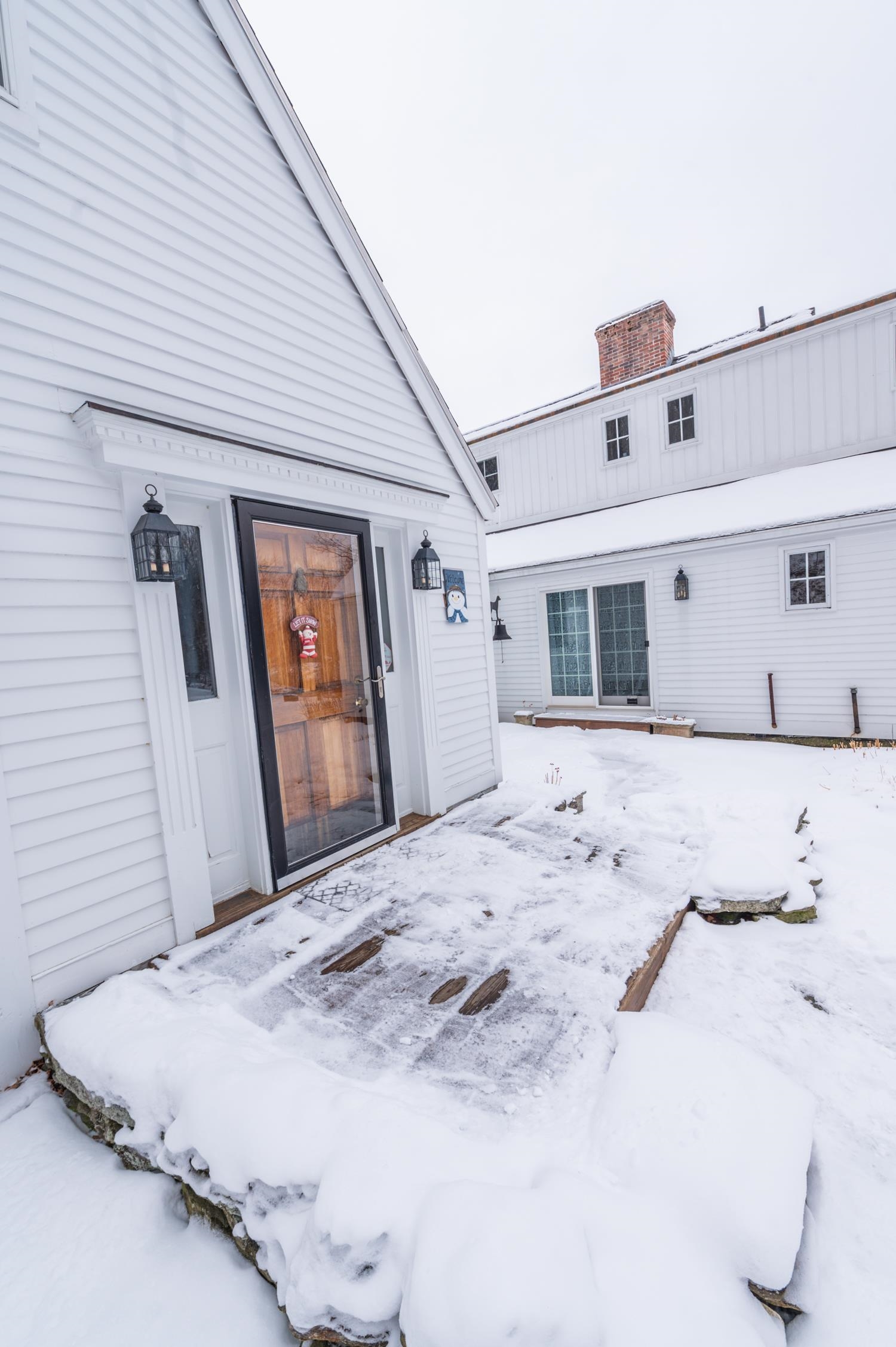 321 Boyd Hill Road Wilmington, VT 05363 - Photo 4 of 28 Gallery Image 4