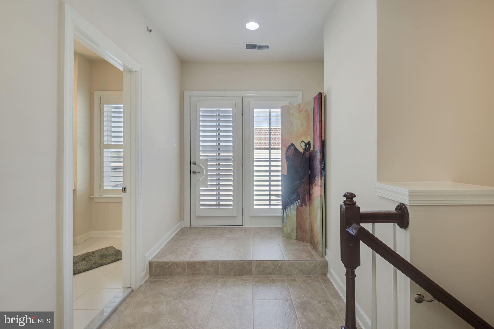 432 Grand Street Gaithersburg, MD 20878 - Photo 20 of 35 Upper Level 2 - Access to Roof Deck