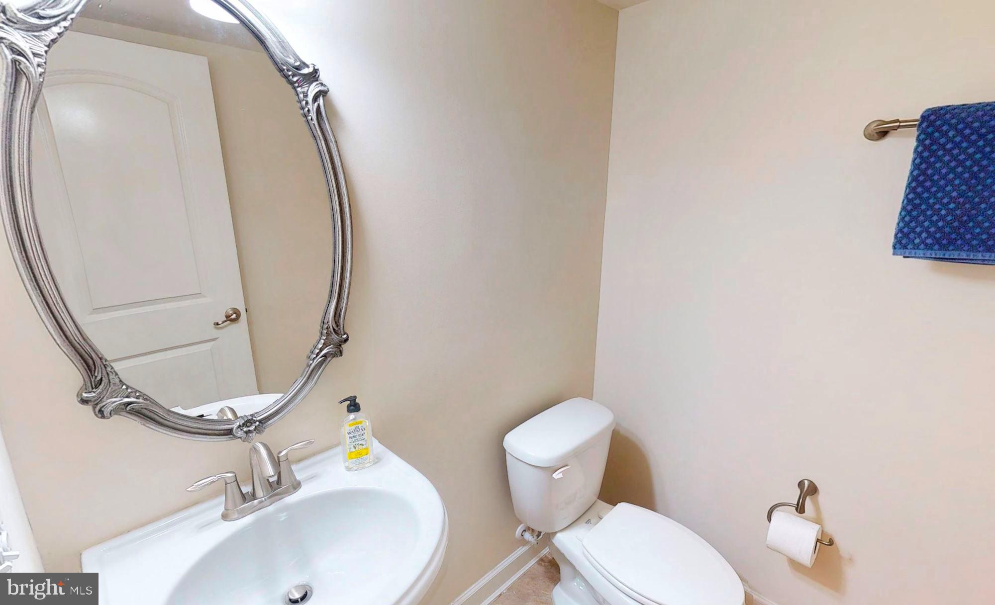 432 Grand Street Gaithersburg, MD 20878 - Photo 26 of 35 Entry Level - Half Bath