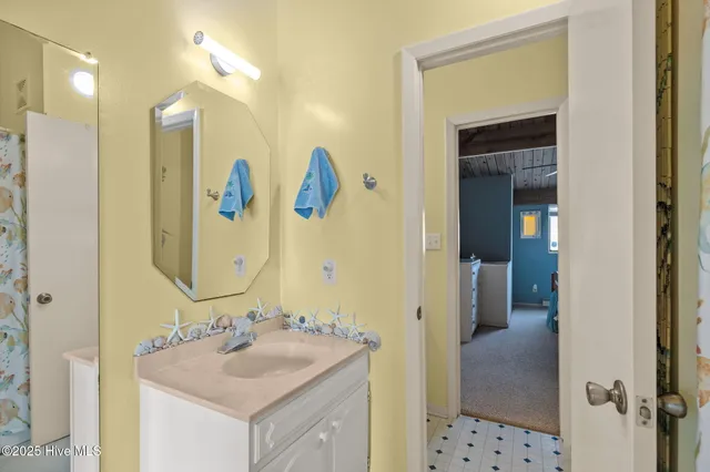 $550,000 | 104 Robin Avenue, Atlantic Beach, NC 28512