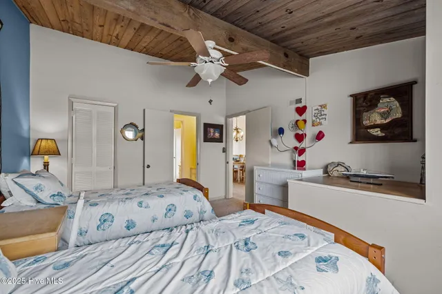 $550,000 | 104 Robin Avenue, Atlantic Beach, NC 28512