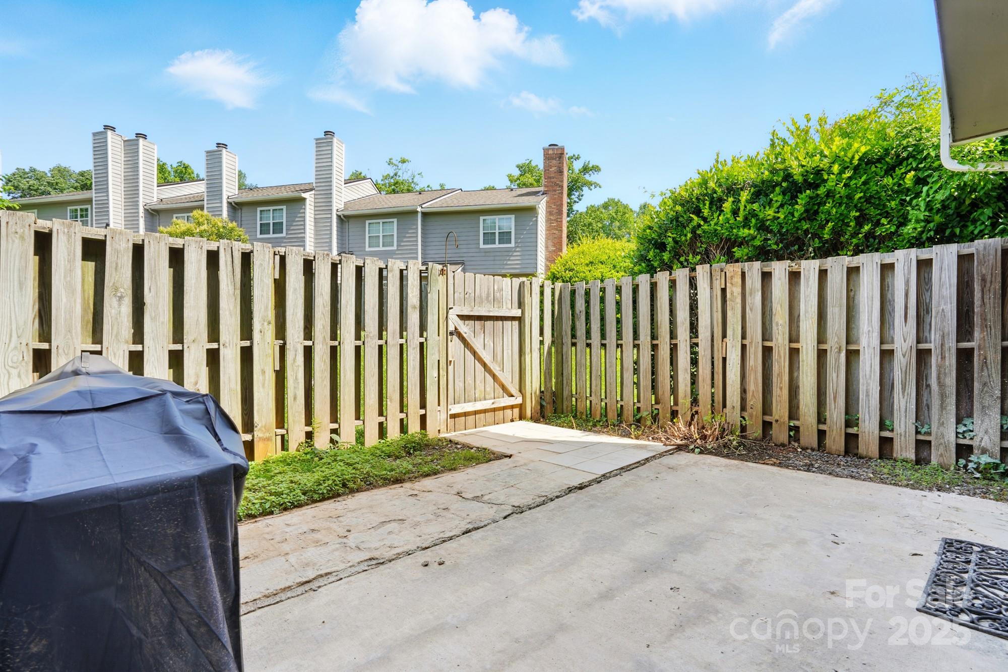 6044 Heath Valley Road Charlotte, NC 28210 - Photo 26 of 30 Gallery Image 26