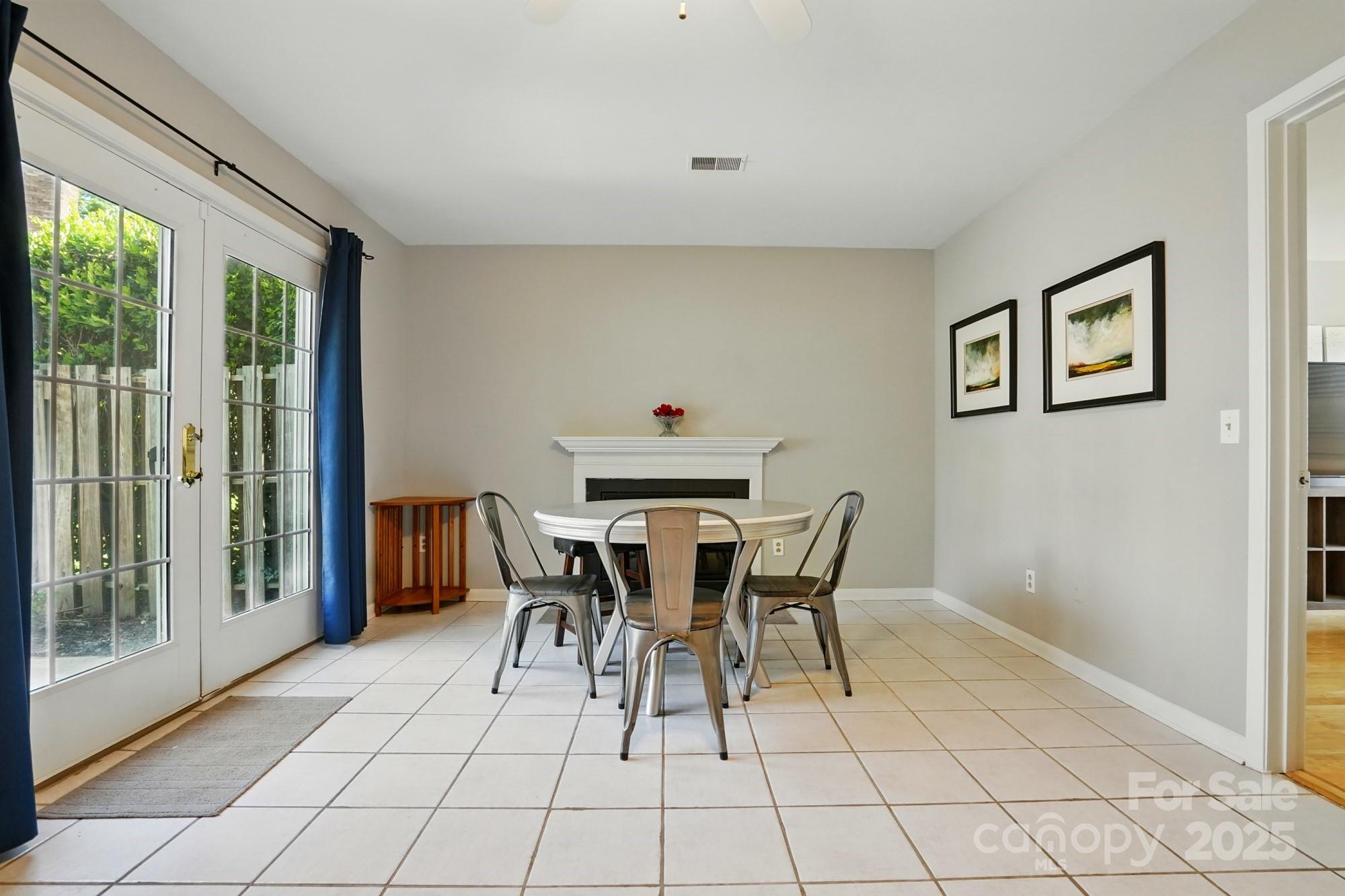 6044 Heath Valley Road Charlotte, NC 28210 - Photo 10 of 30 Gallery Image 10