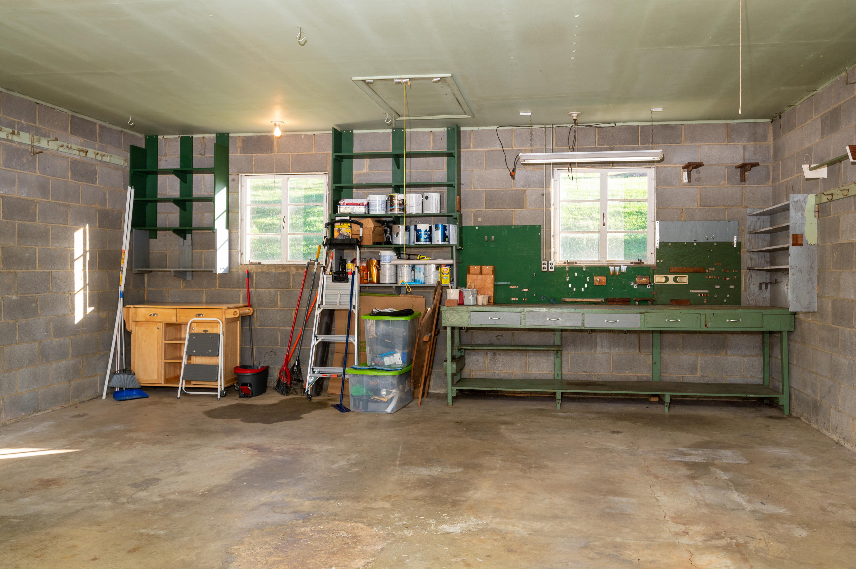 620 West Carters Valley Road Kingsport, TN 37665 - Photo 28 of 44 W Carters Valley-25