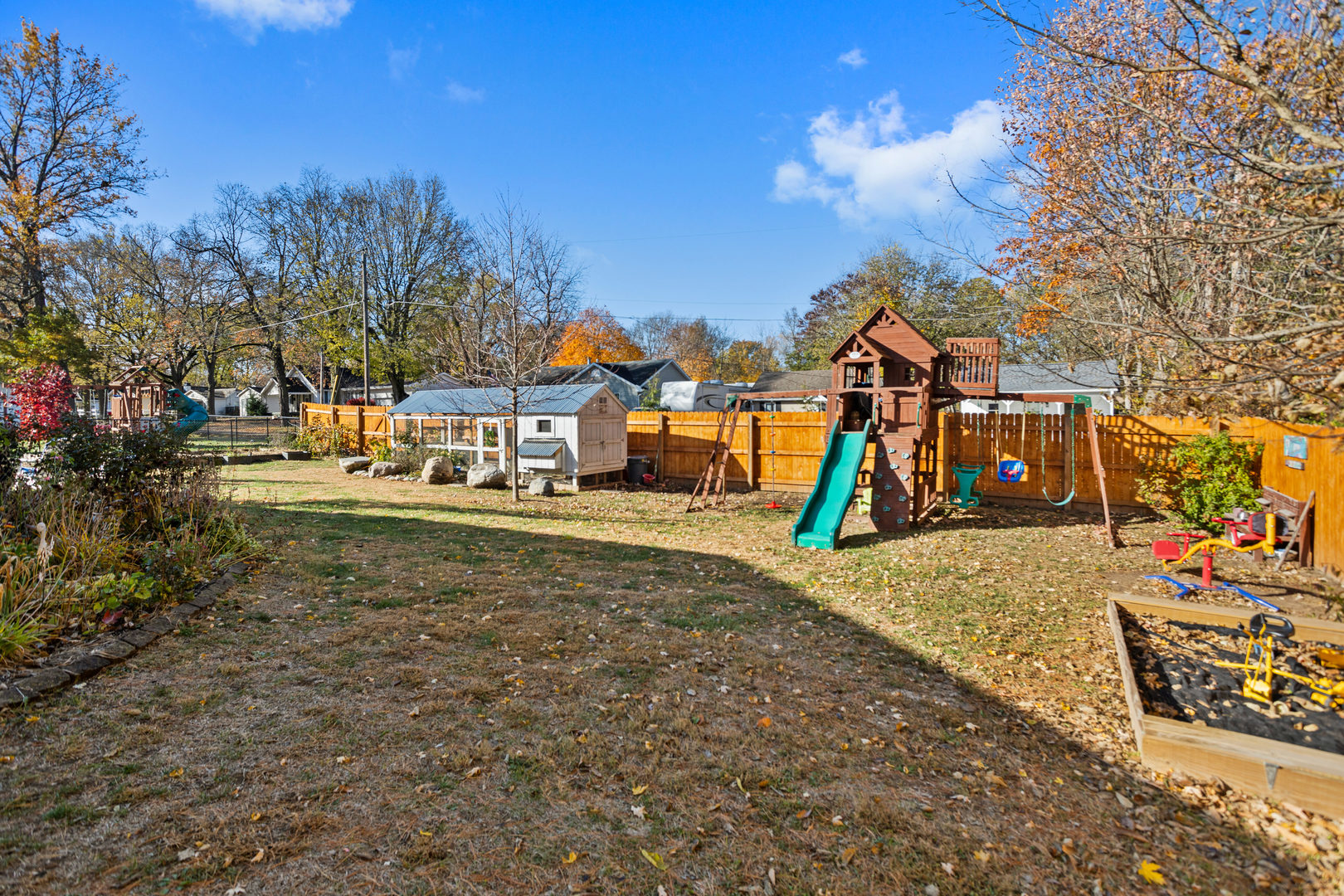 1 Morfey Court Monticello, IL 61856 - Photo 53 of 61 a view of a town with palm trees