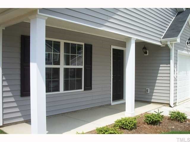 2711 Brownlow Court Raleigh, NC 27610 - Photo 2 of 11