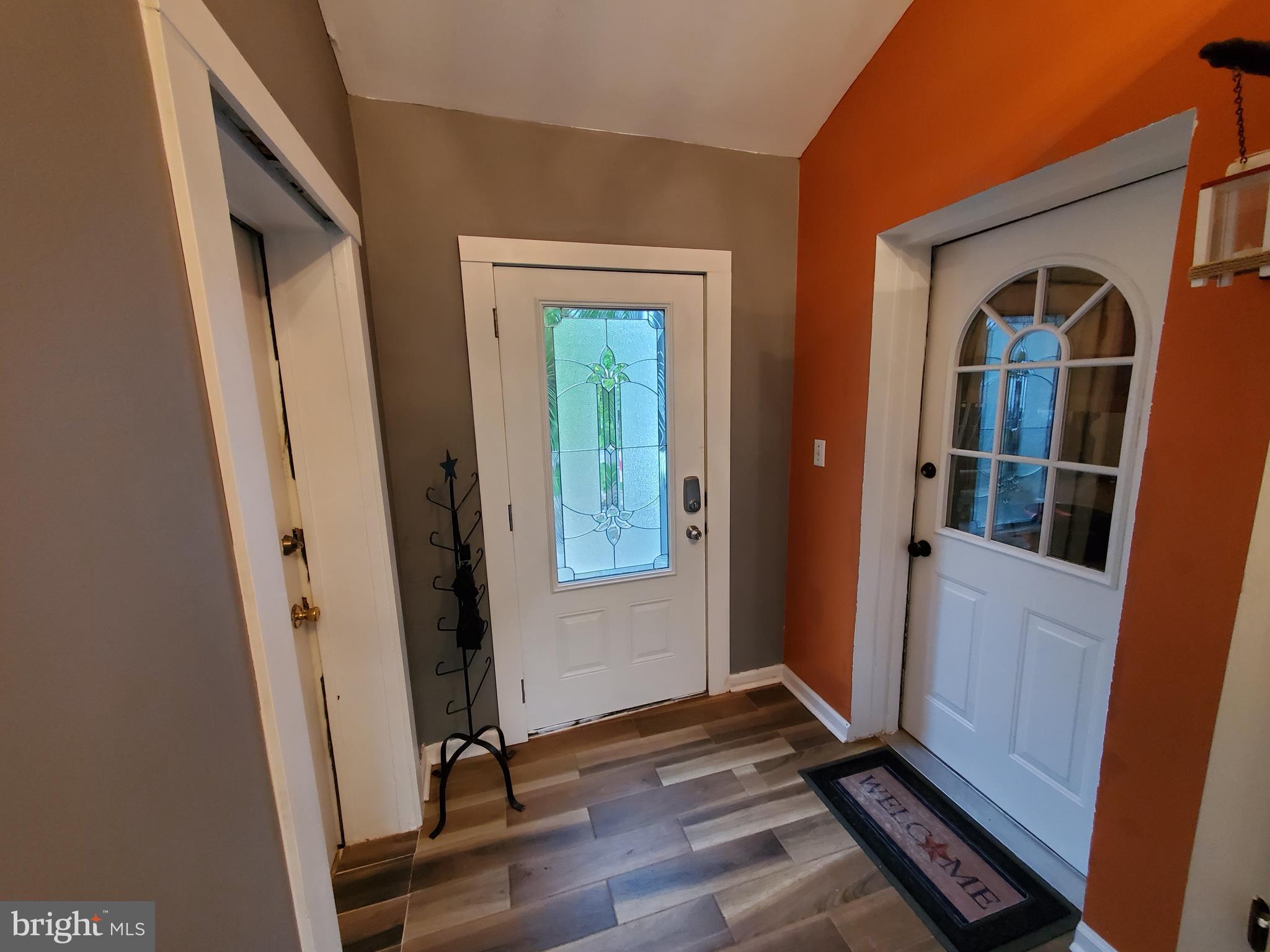 229 Dickert Road Quakertown, PA 18951 - Photo 50 of 59 mud room