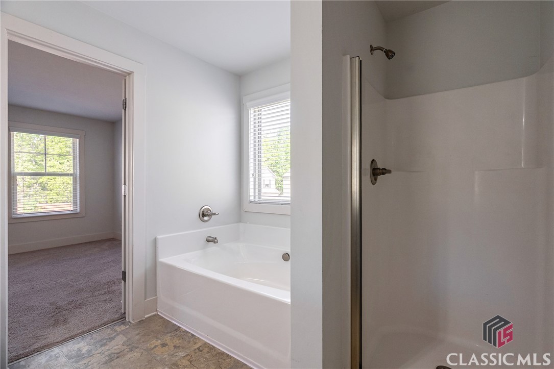 475 Classic Road Athens, GA 30606 - Photo 14 of 30 Primary Bathroom