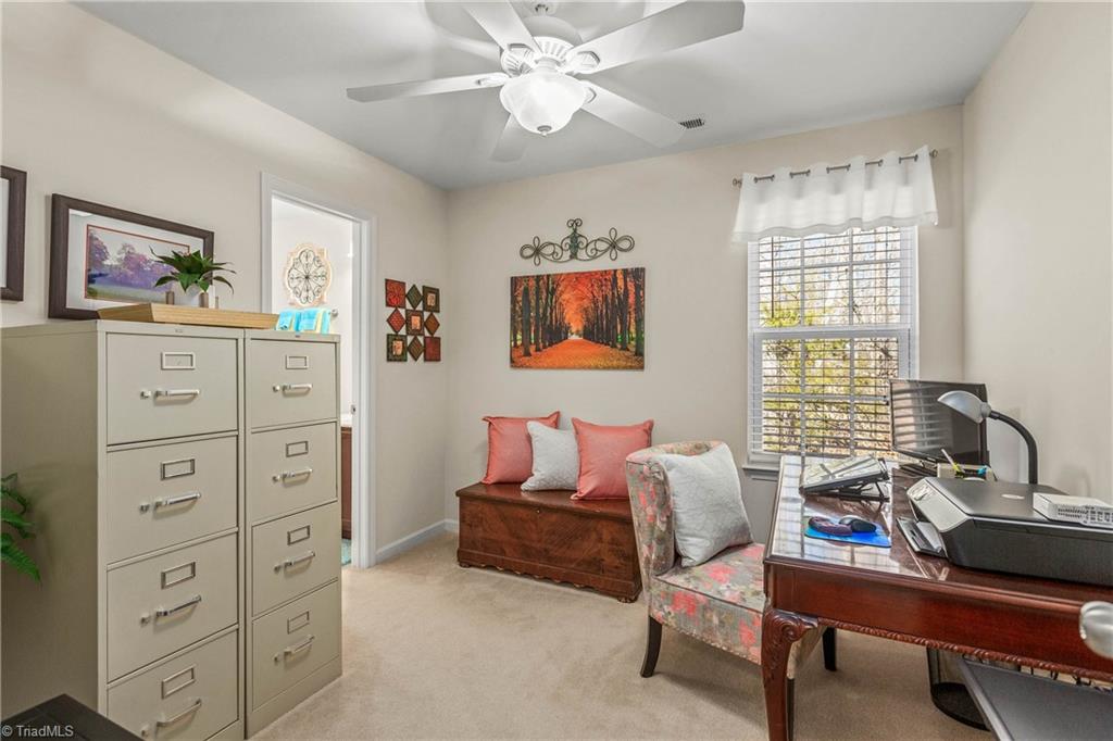 460 Ridgebrooke Drive High Point, NC 27265 - Photo 17 of 28