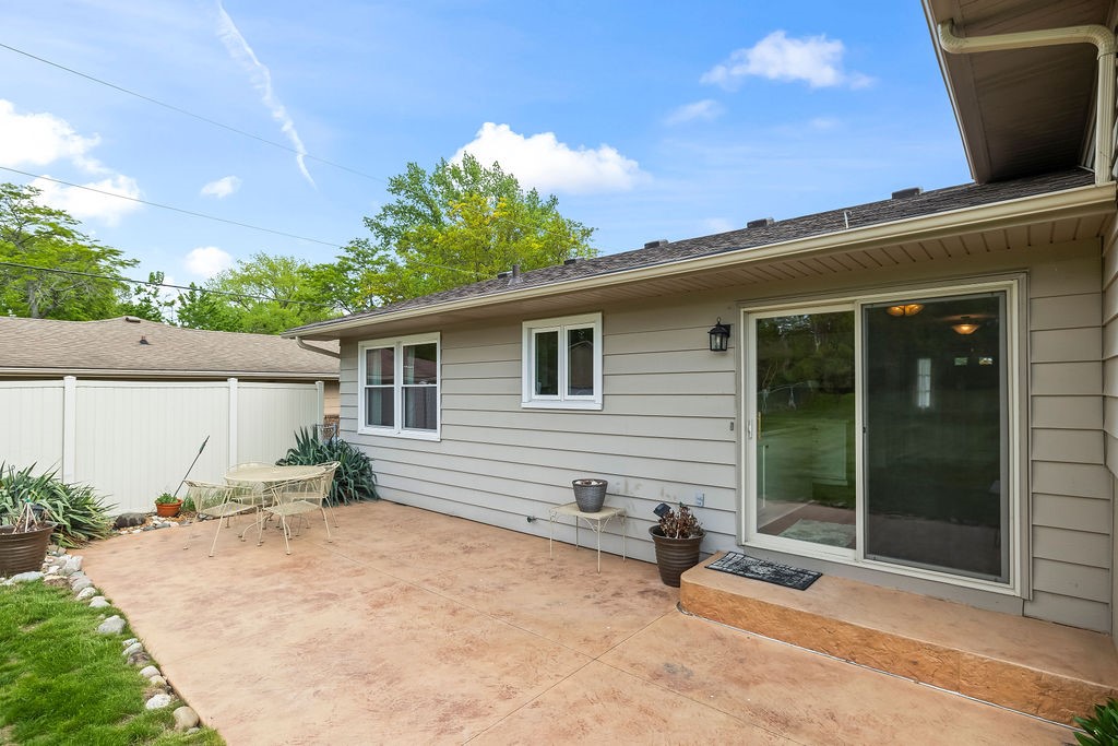 2440 Ivy Lane Decatur, IL 62521 - Photo 45 of 48 Gallery Image 45