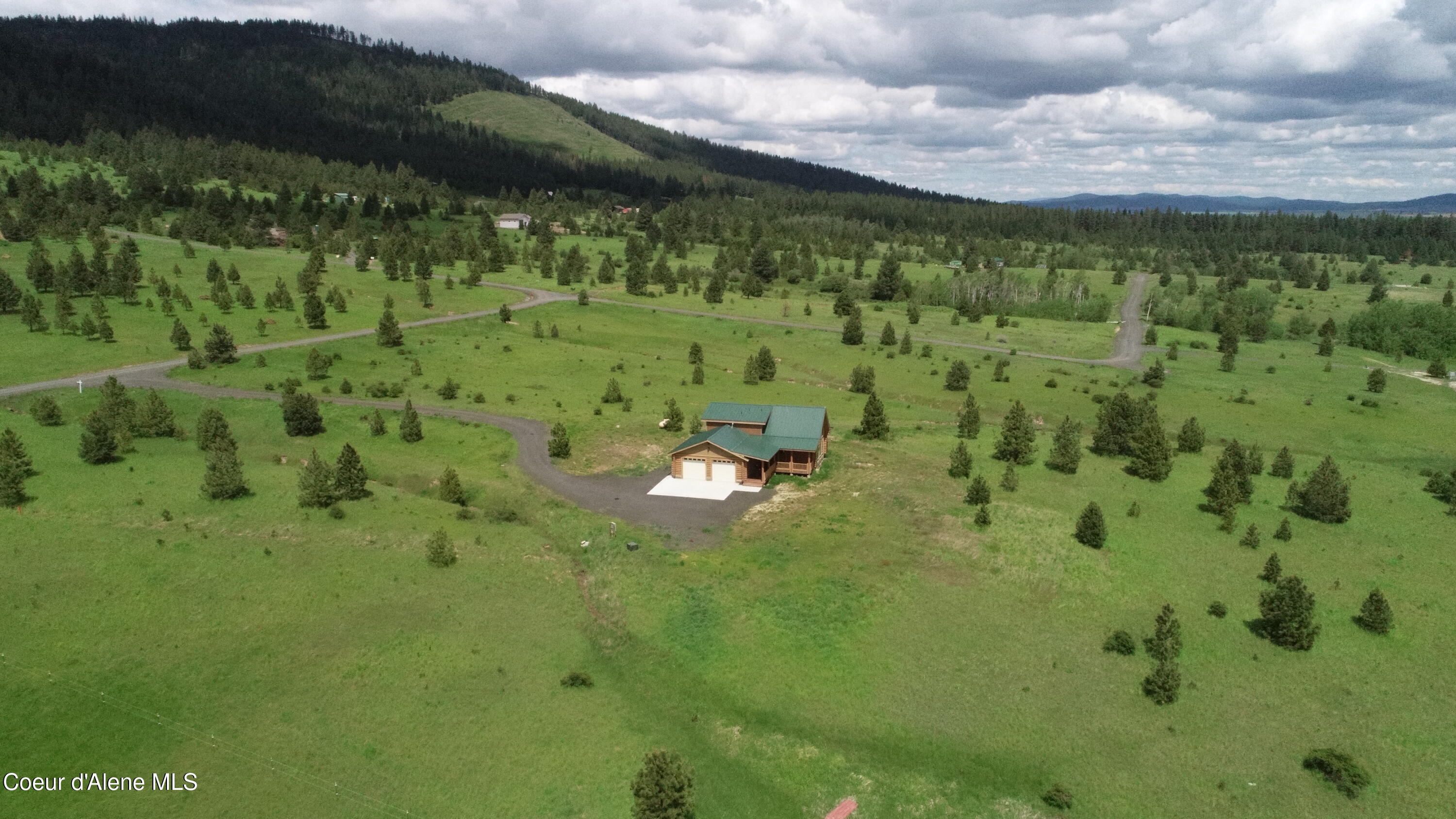 293 Vine Maple Desmet, ID 83824 - Photo 5 of 29 5