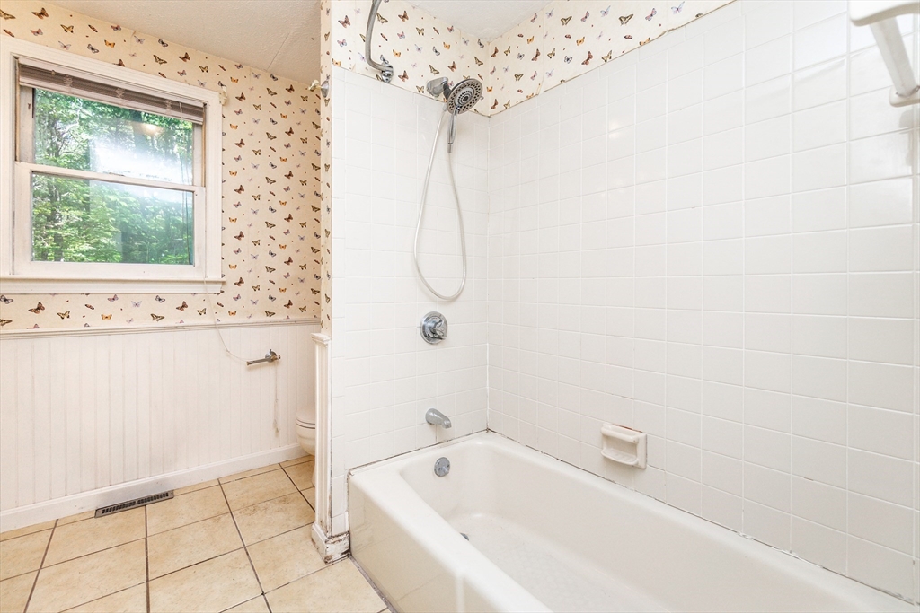 124 East Belcher Road Foxboro, MA 02035 - Photo 22 of 32 Gallery Image 22