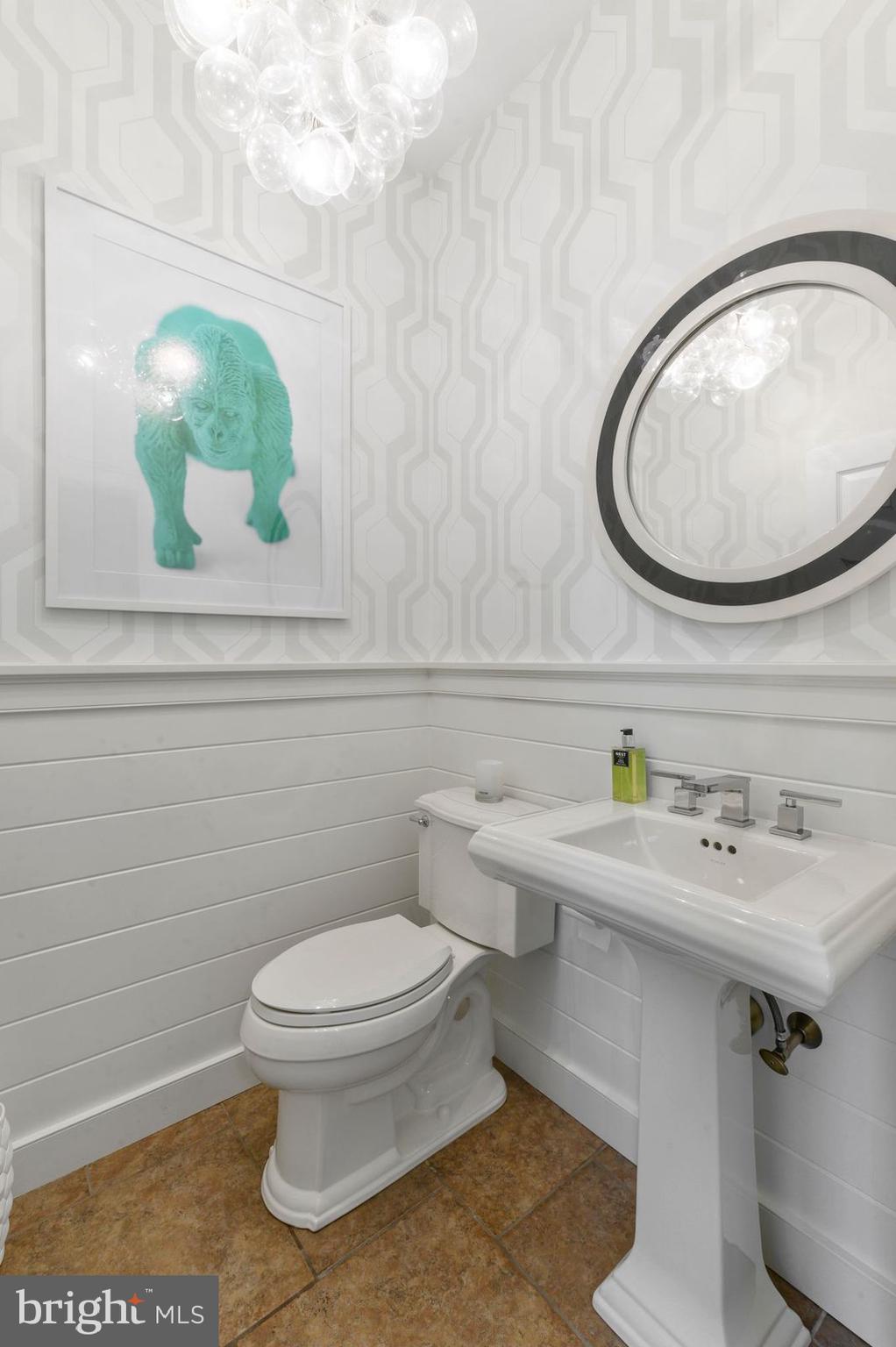 375 North Spring Mill Road Villanova, PA 19085 - Photo 36 of 70 Informal powder room