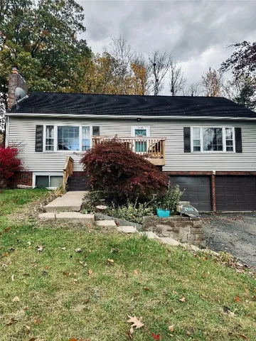 $307,000 | 2432 Charleston Avenue, Vestal, NY 13850