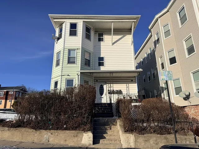 $809,000 | 103 Hamilton Street, Worcester, MA 01604