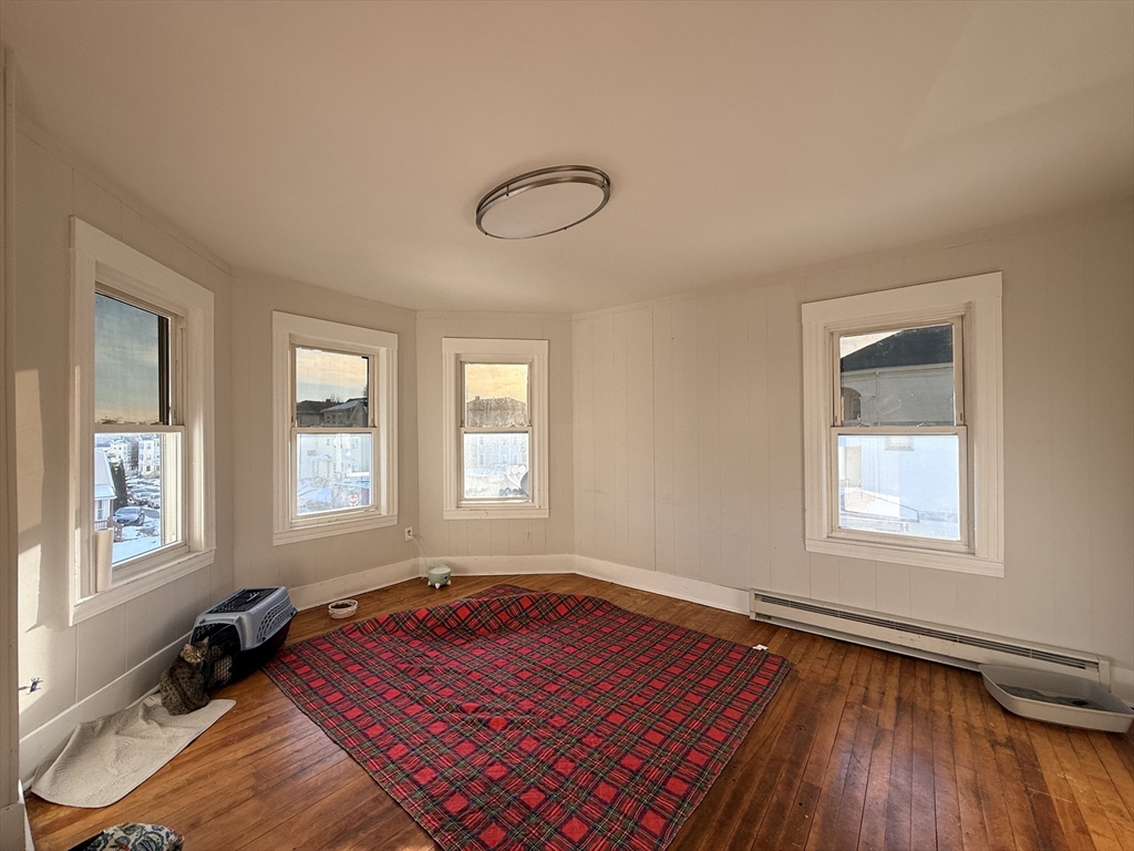 103 Hamilton Street Worcester, MA 01604 - Photo 7 of 19