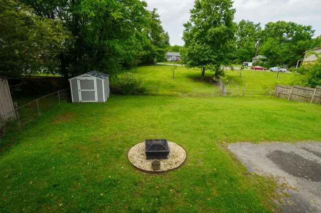 $449,000 | 2529 McGinnis Drive, Nashville, TN 37216