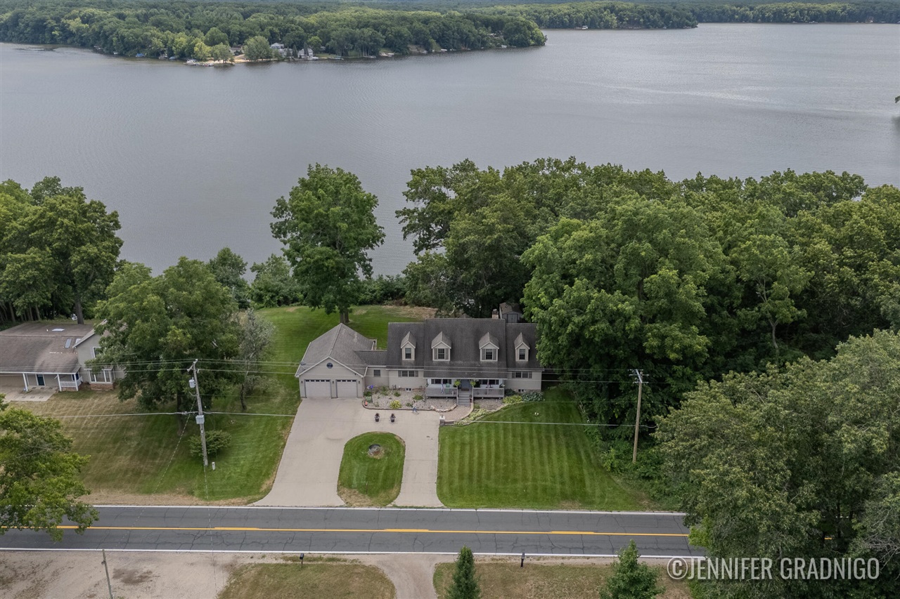 3930 Allegan Dam Road Allegan, MI 49010 - Photo 2 of 33 Gallery Image 2