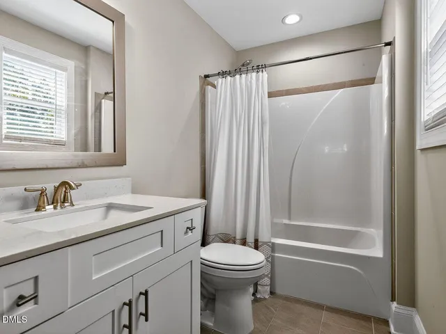 $575,000 | 37 West Cannalilly Lane, Clayton, NC 27520