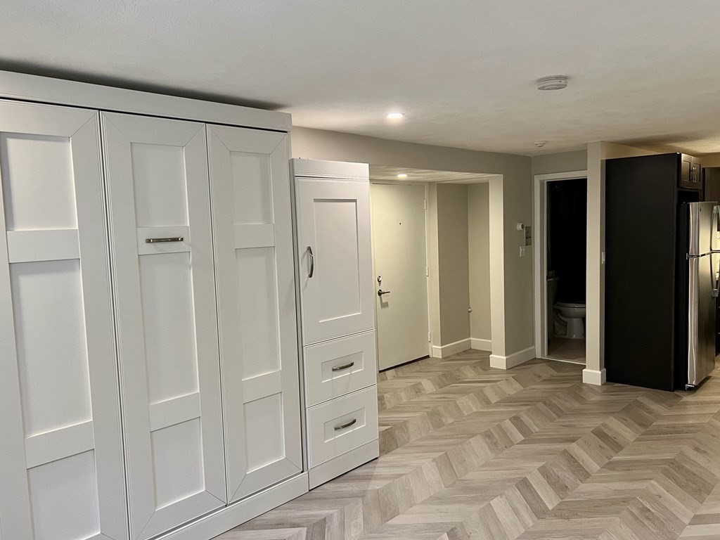 913 State Road, Unit 2 Plymouth, MA 02360 - Photo 5 of 14 Gallery Image 5