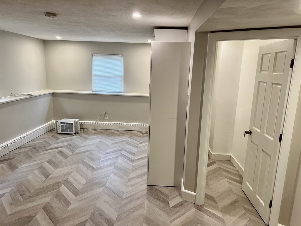 913 State Road, Unit 2 Plymouth, MA 02360 - Photo 7 of 14 Gallery Image 7