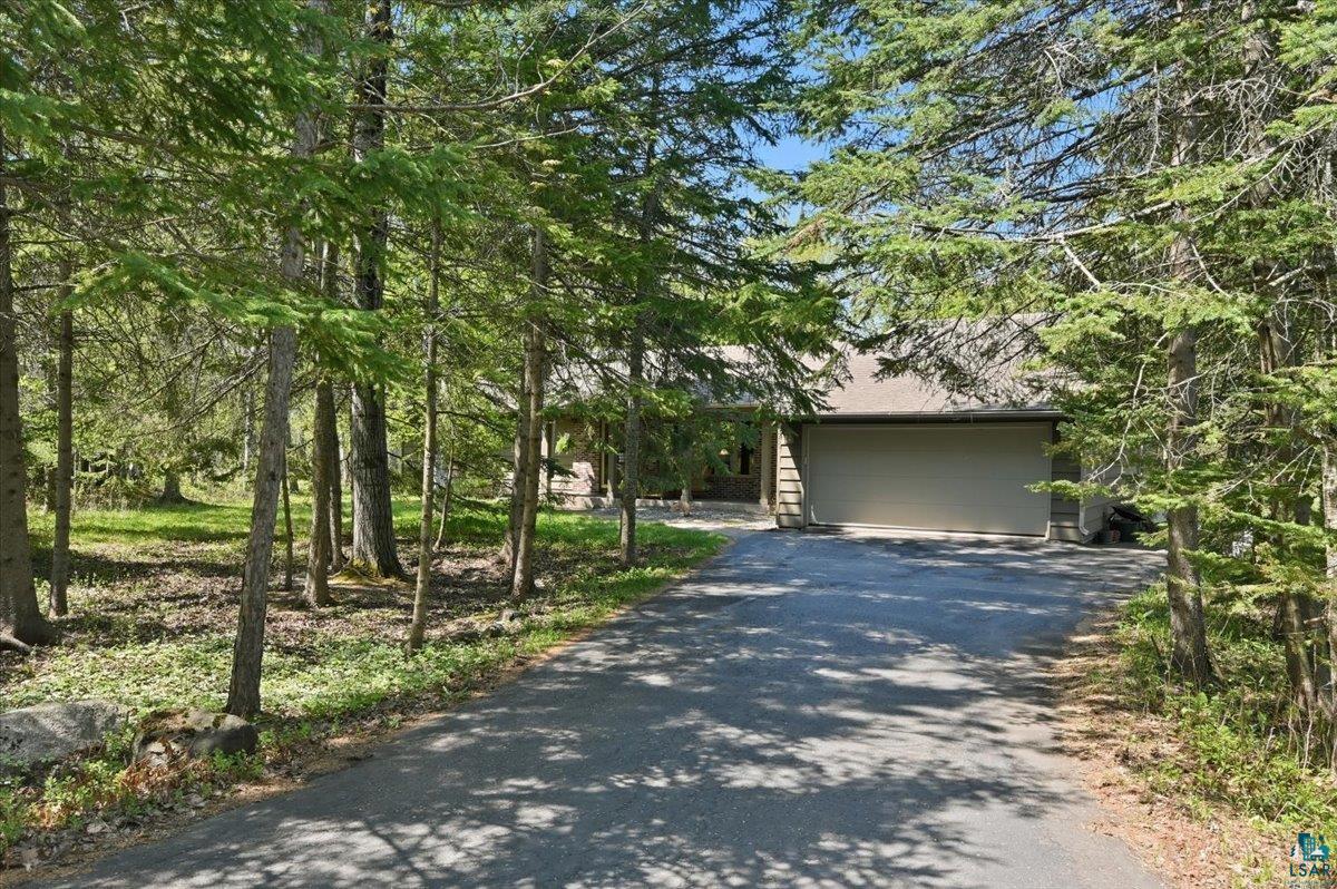 280 Misquah Road Duluth, MN 55804 - Photo 5 of 30