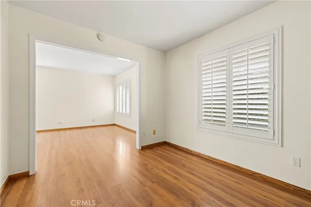 $324,900 | 19715 Spanish Oak Drive, Newhall, CA 91321