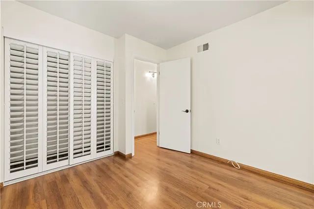 $324,900 | 19715 Spanish Oak Drive, Newhall, CA 91321