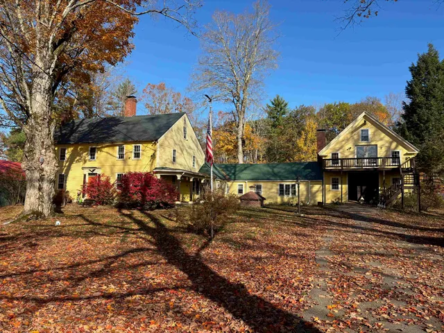 $415,000 | 209 Pleasant Street, Epping, NH 03042