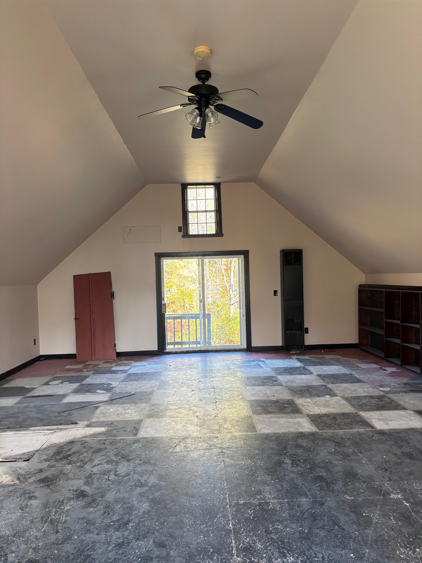 209 Pleasant Street Epping, NH 03042 - Photo 17 of 22