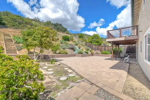 $1,375,000 | 14404 Janal Way, San Diego, CA 92129