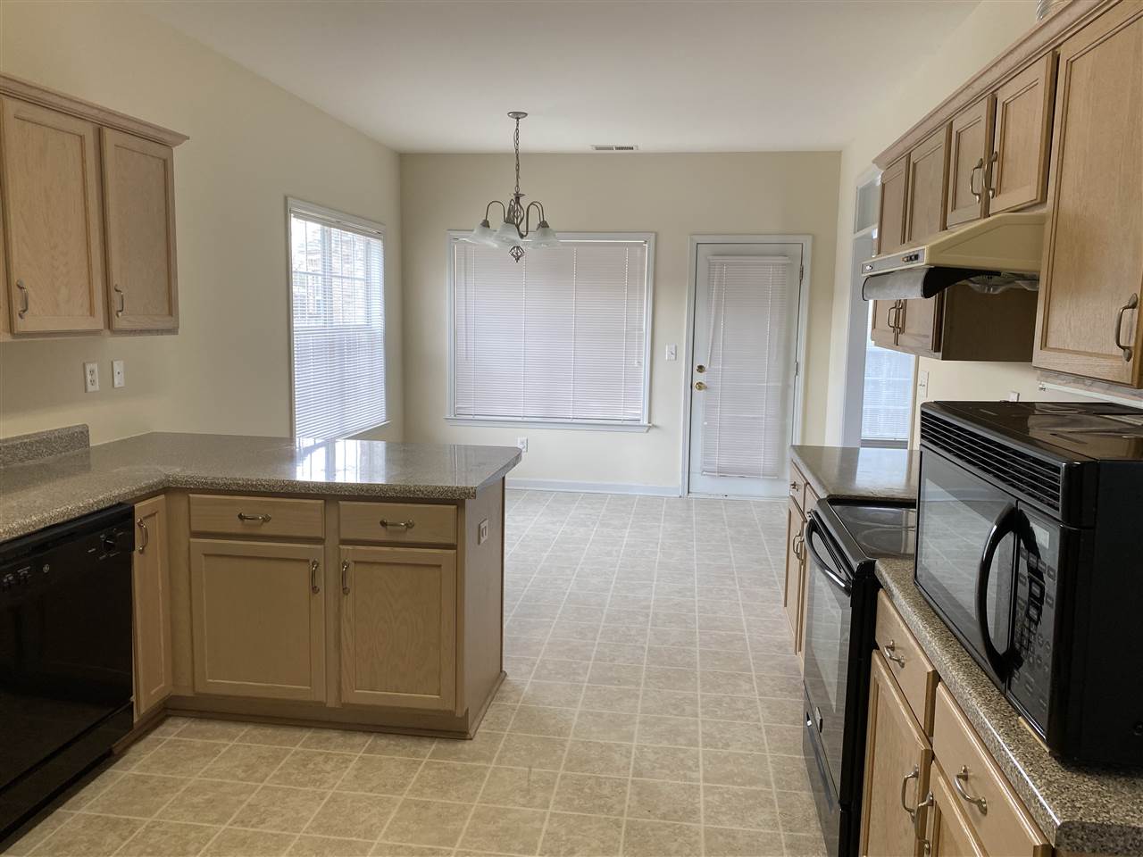 993 Center Street Memphis, TN 38018 - Photo 5 of 14