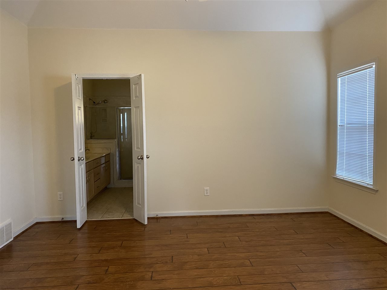 993 Center Street Memphis, TN 38018 - Photo 8 of 14