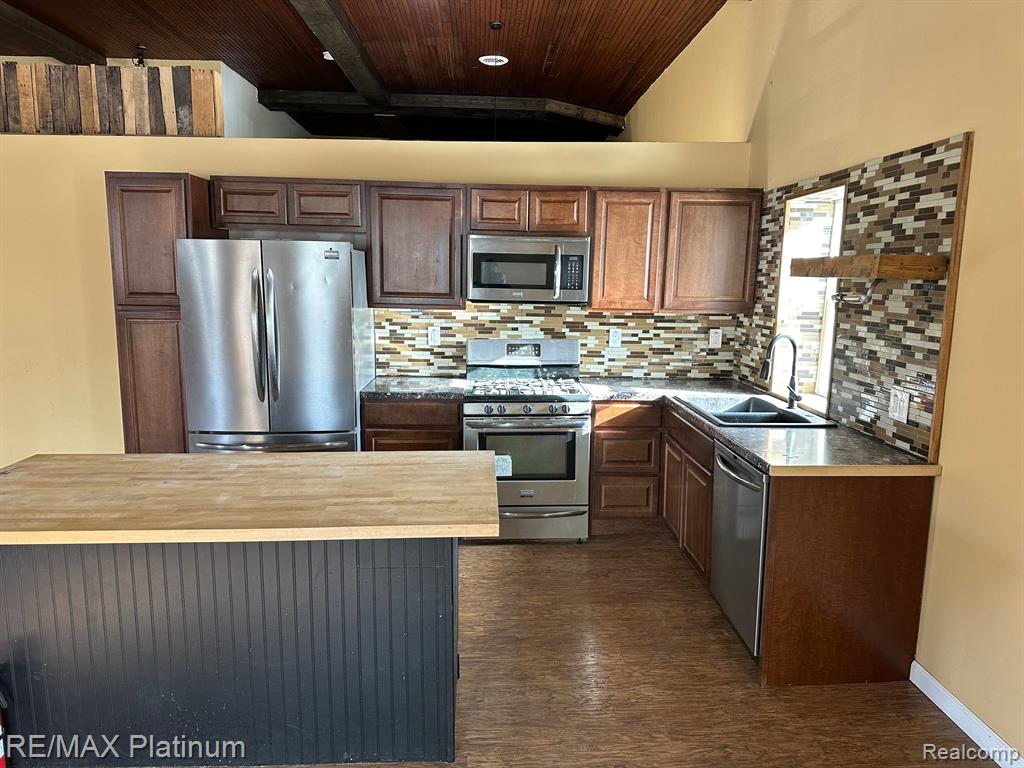 106 South Bridge Street Linden, MI 48451 - Photo 21 of 25